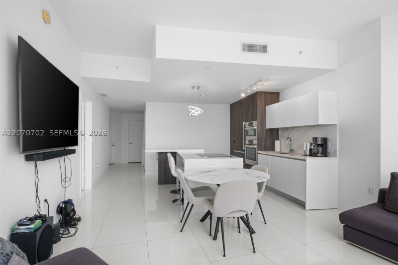 Comprar apartamento no Paramount Miami WorldCenter 1610