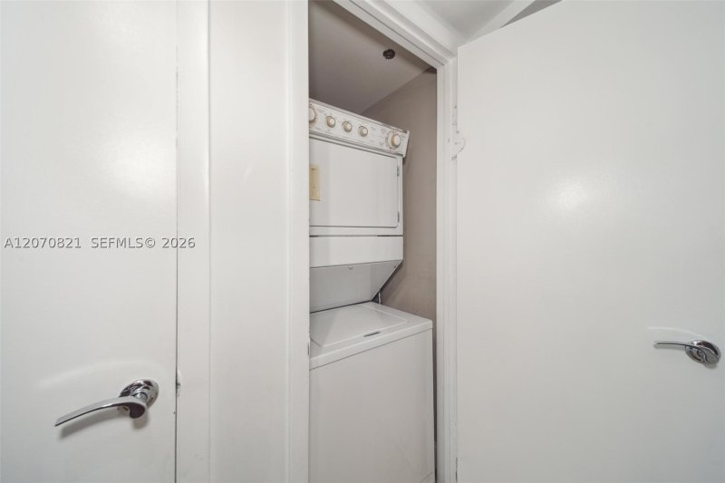 Apartment for rent at Beach Club Three 1406