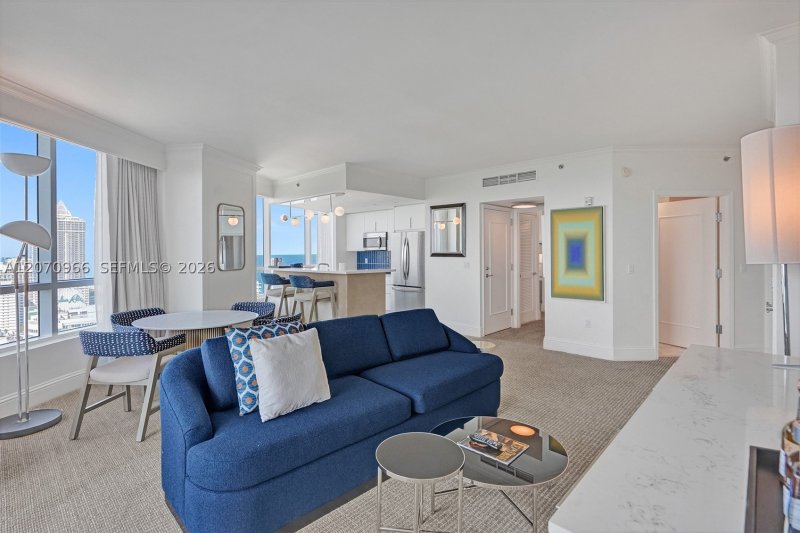 Alquiler de apartamento en Fontainebleau II 2915