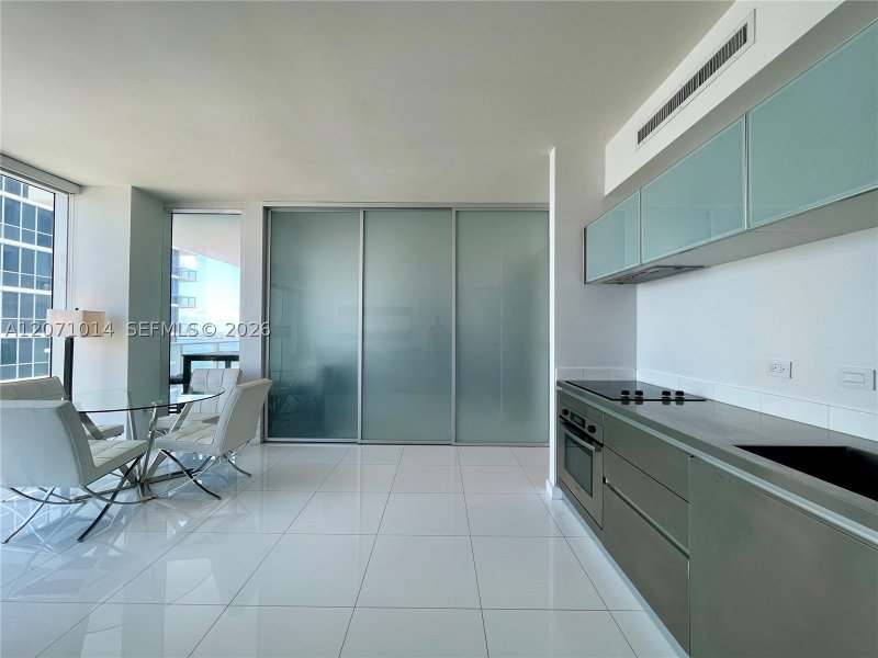 Alquiler de apartamento en Ten Museum Park 3305