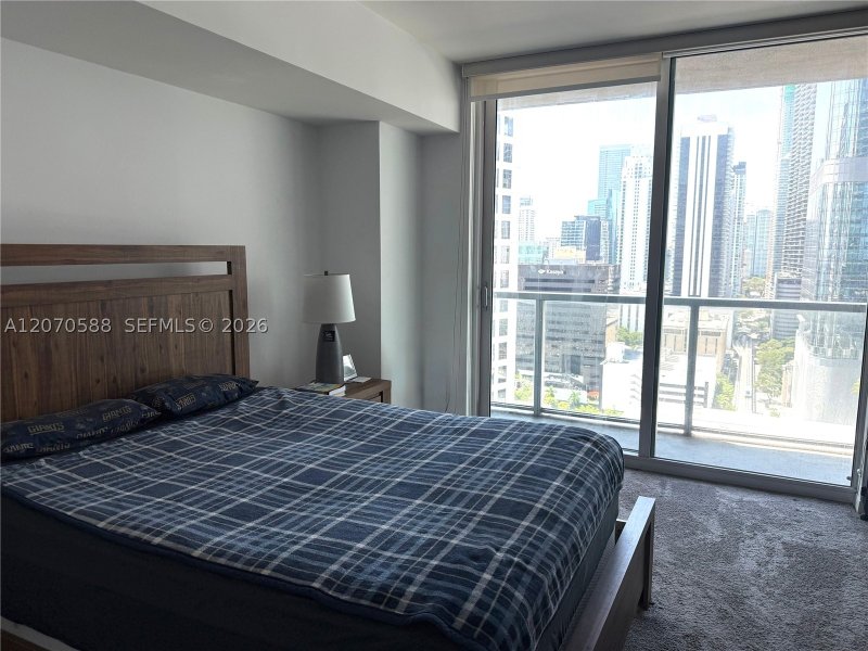 Condo for sale at 500 Brickell West Tower 2404