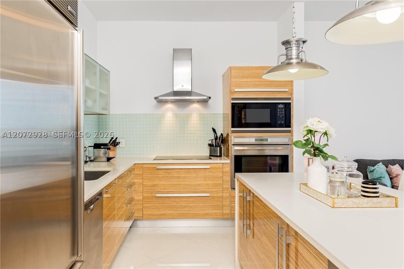 Aluguel de apartamento no Paramount Bay 1009