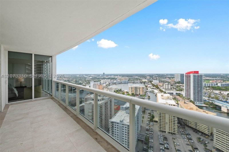 Apartment for rent at Beach Club One 3508