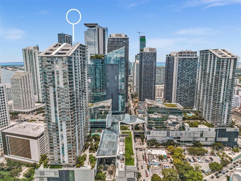 Comprar apartamento no Brickell City Centre Reach 1702