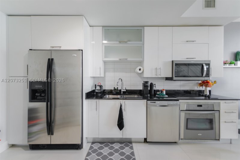 Alquiler de apartamento en Infinity on Brickell 2404