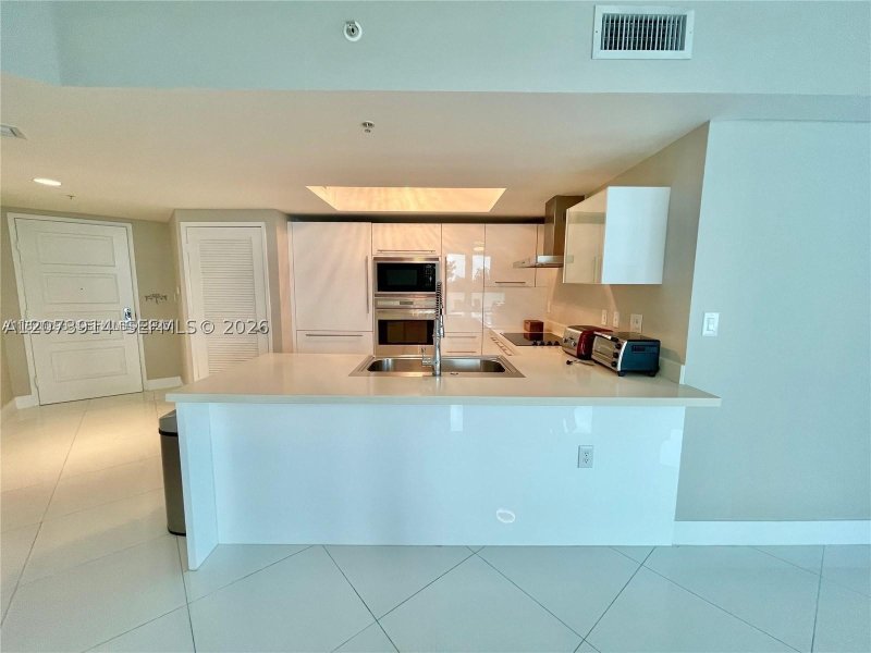 Aluguel de apartamento no St Tropez 1-501