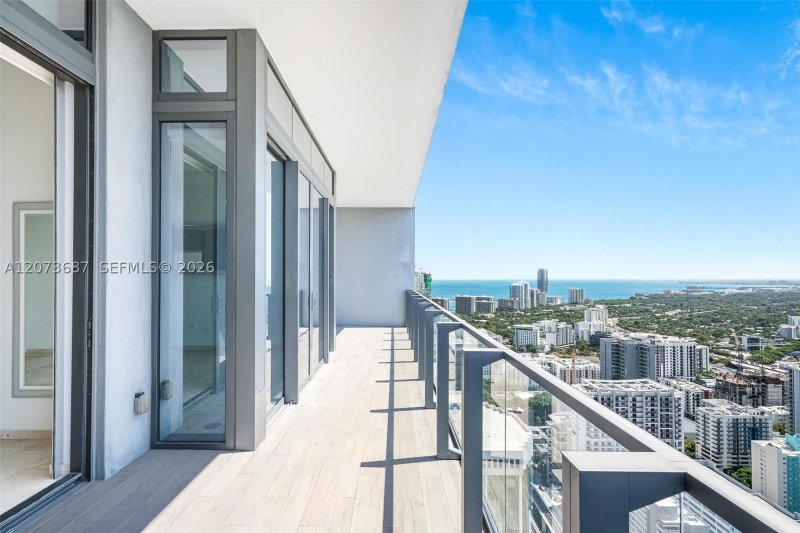 Comprar apartamento no Brickell City Centre Rise 4004