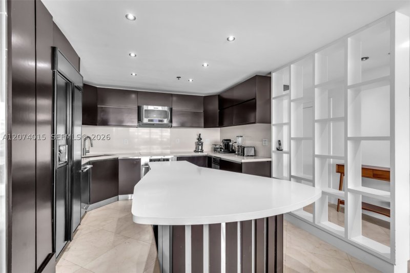 Property photo # 8