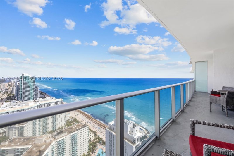 Hyde Beach Resort Hollywood Apt #3706
