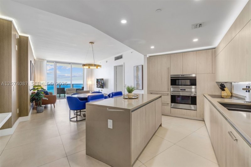 Comprar apartamento no Hyde Beach Resort Hollywood 3706