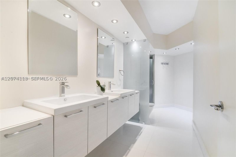 Comprar apartamento en Turnberry Village South 620