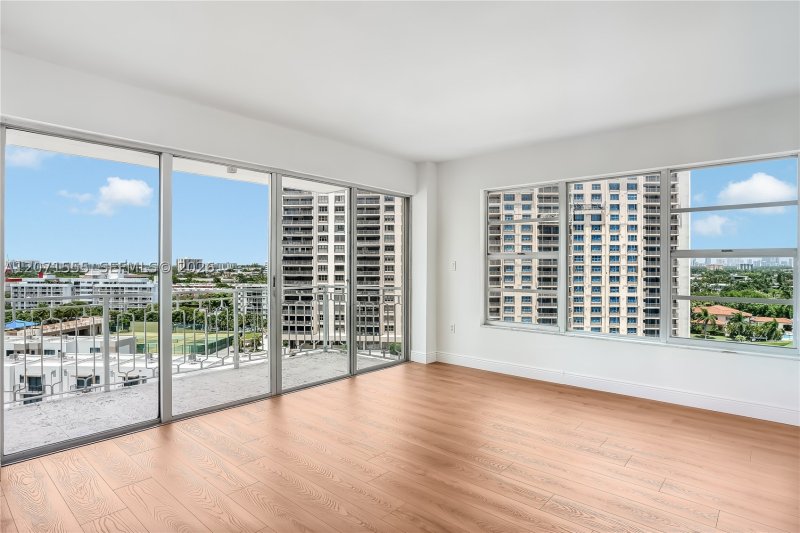 Condo for sale at Apeiron at the Jockey Club 1000