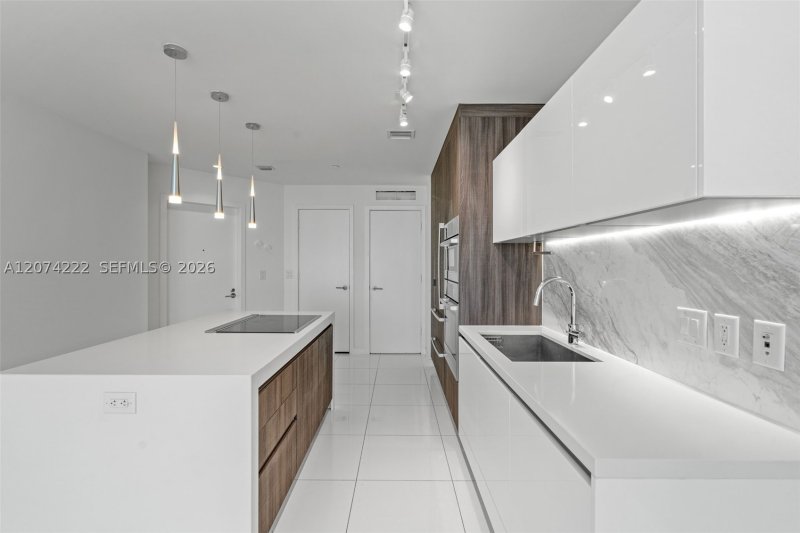 Comprar apartamento no Paramount Miami WorldCenter 1506