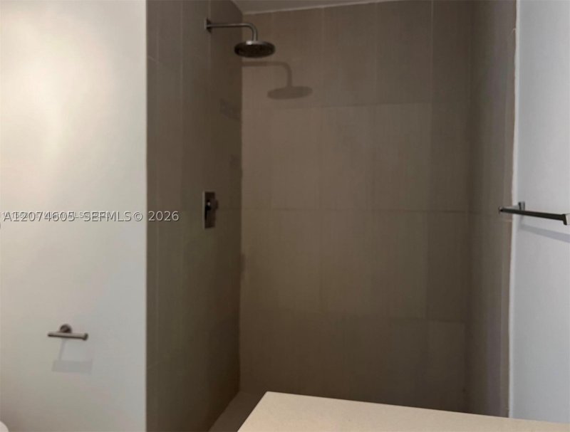Aluguel de apartamento no Midtown Midblock 903
