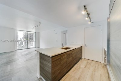 1100 Millecento Apt #1008