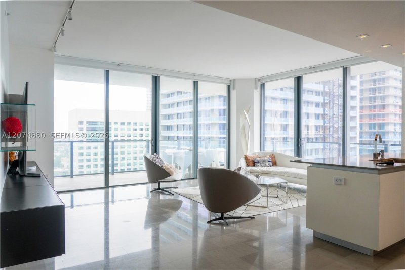 Comprar apartamento no Brickell City Centre Rise 2112