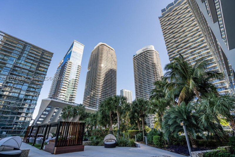 Comprar apartamento no Brickell City Centre Rise 2112