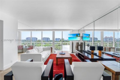 South Pointe Tower Apt #505