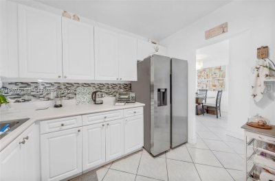 Property photo # 9