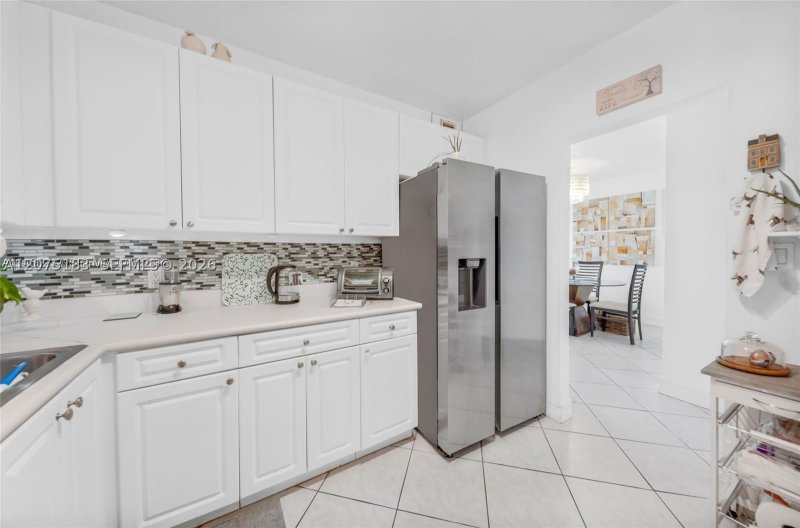 Apartment for rent at Island Place At North Bay 6A