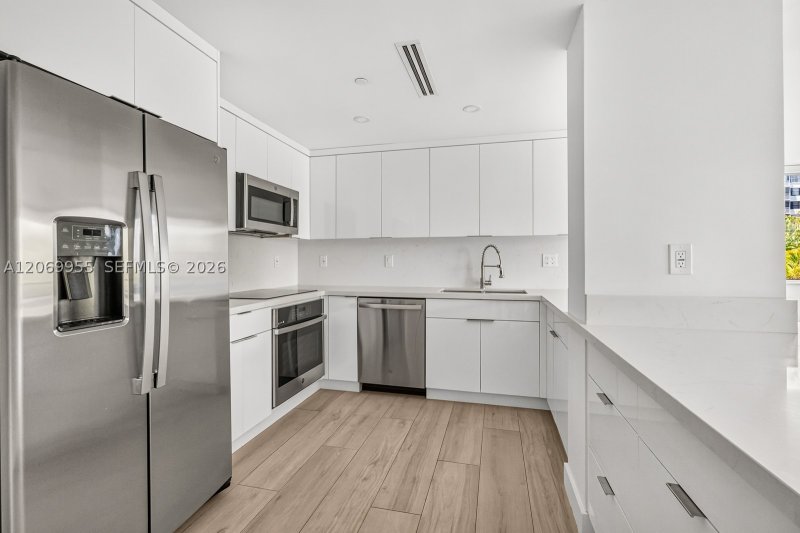 Property photo # 13