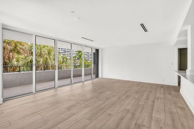 Property photo # 11