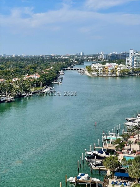 Condo for sale at 5600 Collins 16P