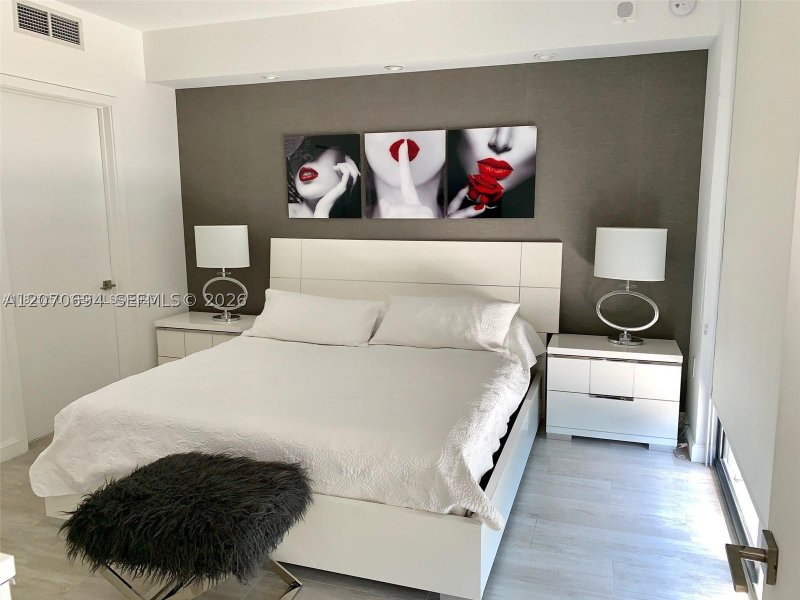 Property photo # 11