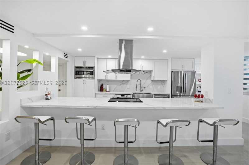 Condo for sale at Aquarius Towers 301S