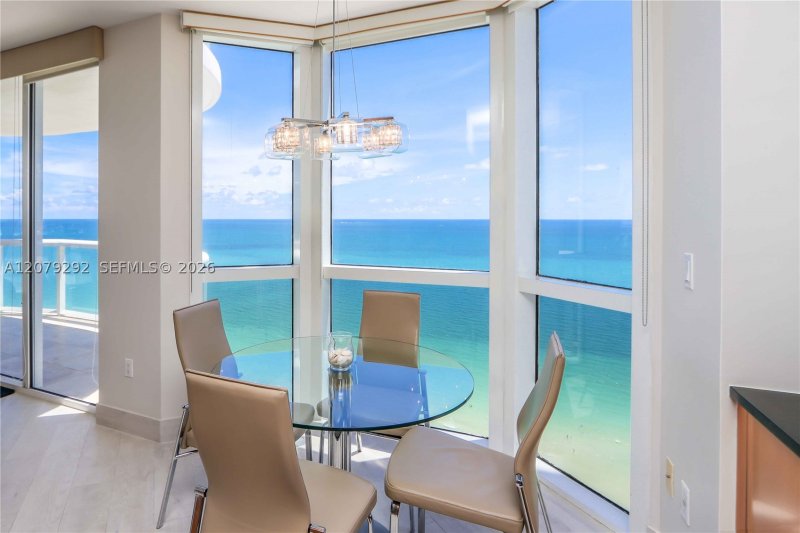 Apartment for rent at Akoya 2401