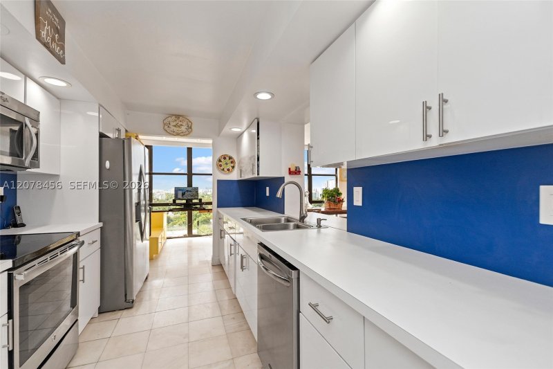 Comprar apartamento en Brickell Place II 1501D