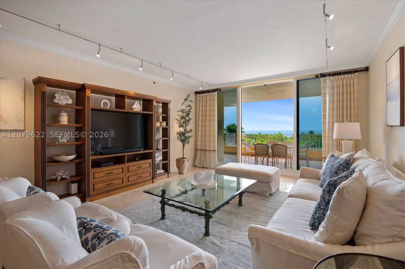 Property photo # 2