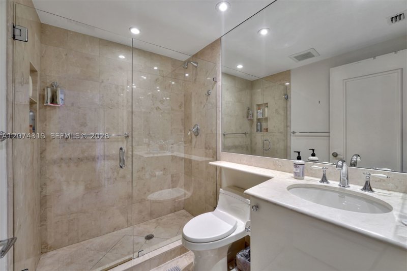 Alquiler de apartamento en Ocean Tower Two 301