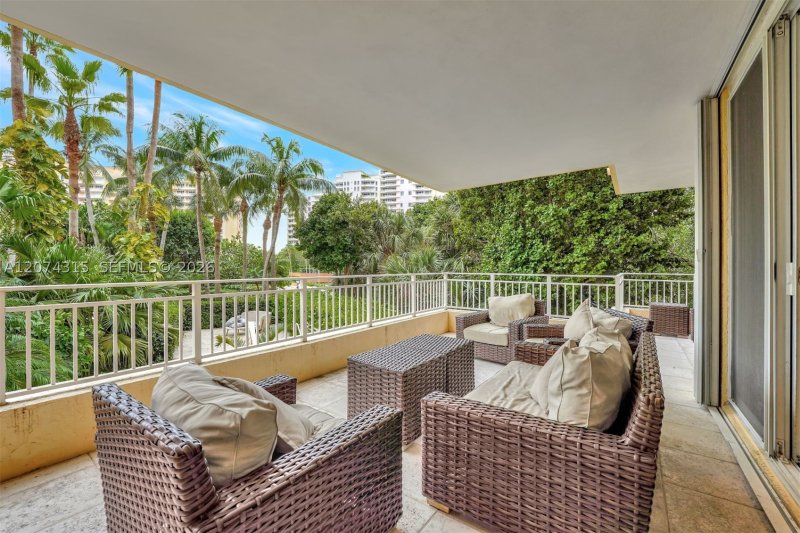Alquiler de apartamento en Ocean Tower Two 301