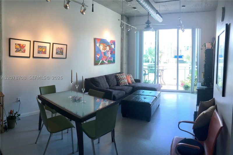 Condo for sale at Cite On The Bay 2604