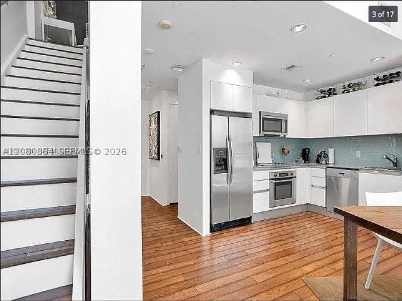 Comprar apartamento en Avenue on Brickell 1050 Tower 208