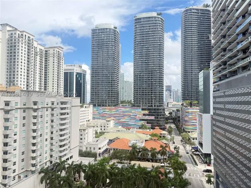 Aluguel de apartamento no 1100 Millecento 1210