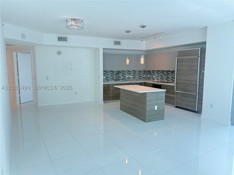 1100 Millecento Apt #1210