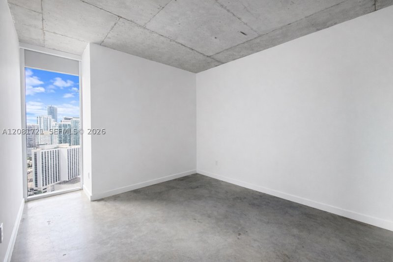 Comprar apartamento no Centro Condo 3001