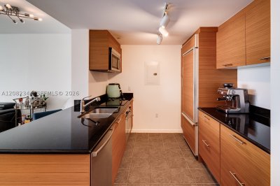 50 Biscayne Apt #4505