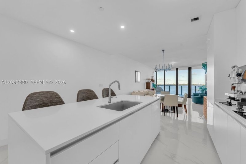 Aluguel de apartamento no Aria Reserve Miami 1405