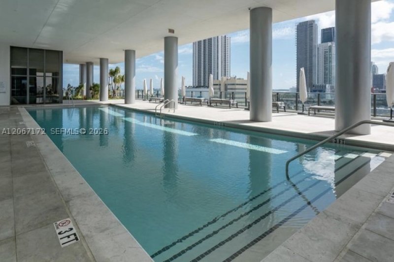 Comprar apartamento en Canvas 1606
