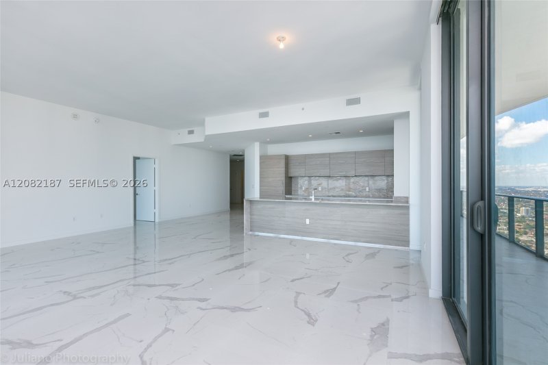 Comprar apartamento no Dua Miami - SLS Brickell Condo PH5101