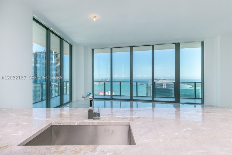 Comprar apartamento no Dua Miami - SLS Brickell Condo PH5101