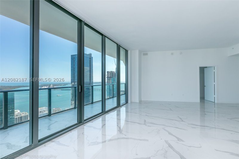 Comprar apartamento no Dua Miami - SLS Brickell Condo PH5101