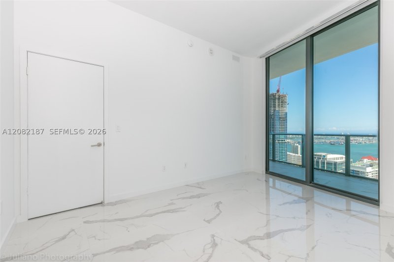 Comprar apartamento no Dua Miami - SLS Brickell Condo PH5101