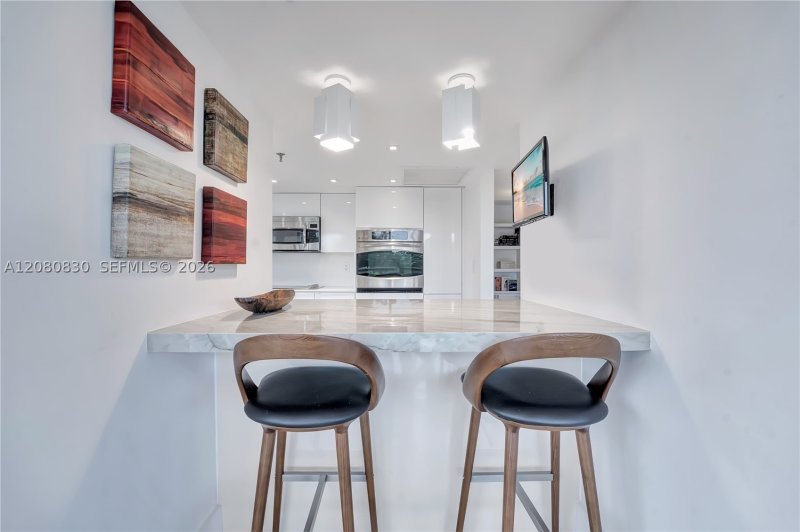 Comprar apartamento en Atlantis on Brickell 706