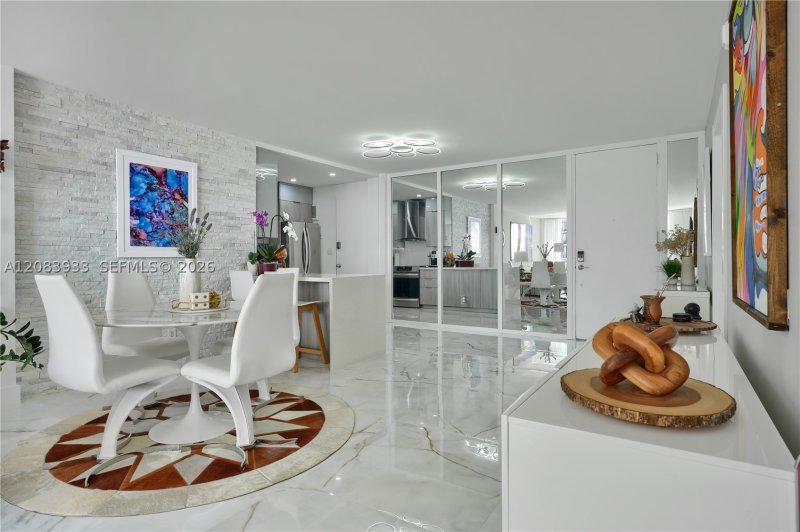 Comprar apartamento en Palm Bay Condo 5D