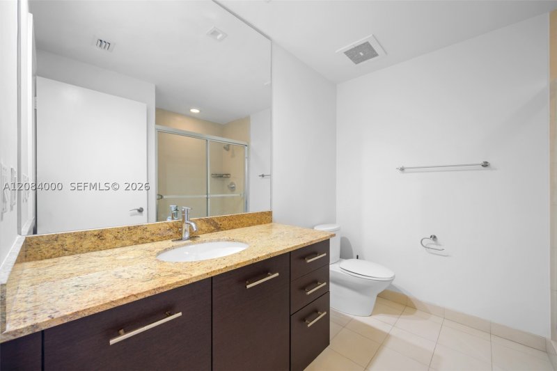Comprar apartamento en Uptown Marina Lofts 523
