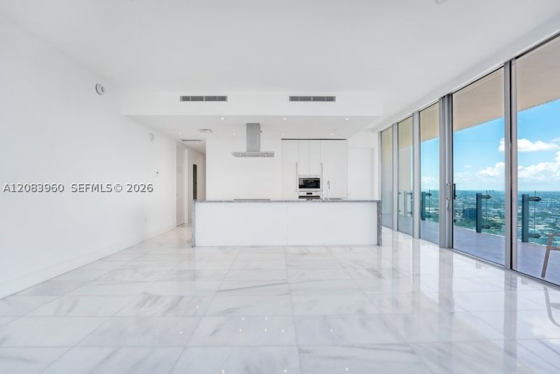 Condo for sale at Missoni Baia 4706